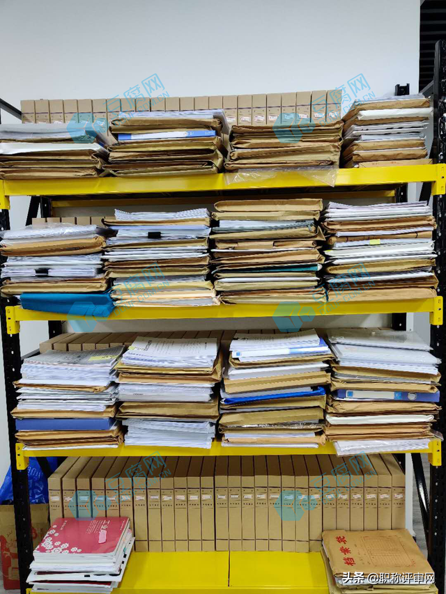 如何申请职称，申请职称申请书怎么写（若是无从下手的话）