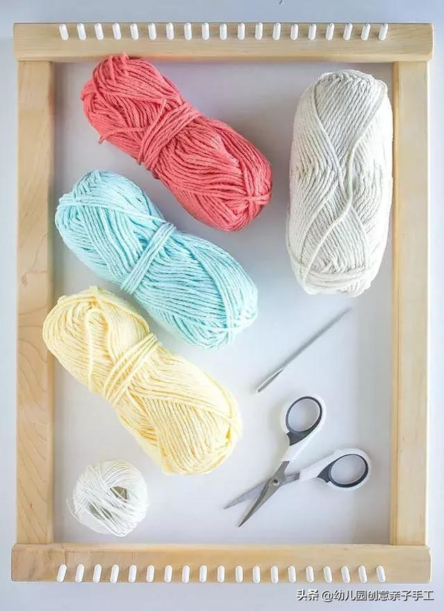 创意书签制作方法，阅读书签制作（毛线创意手工-杯垫、书签和挂饰）