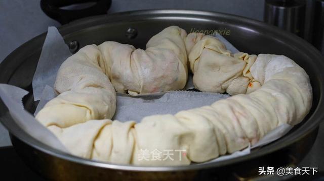 胡萝卜切丝怎么切，胡罗卜怎么炒好吃（看看别人家胡萝卜的做法）