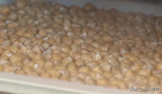 超级食品鹰嘴豆之香酥鹰嘴豆健康下酒菜，鹰嘴豆 下厨房（香辣酥脆鹰嘴豆丨下酒小菜）