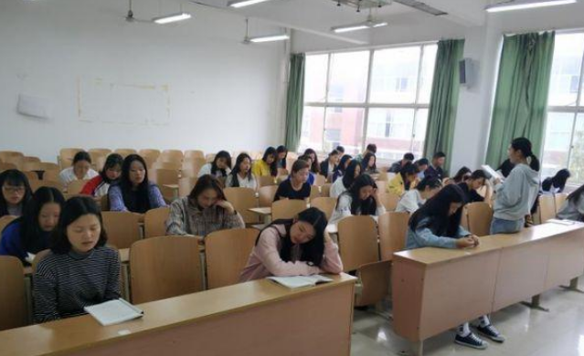 大学补考有平时分吗，大学挂科了补考算不算平时分（一旦有挂科或重修就会被记入档案）