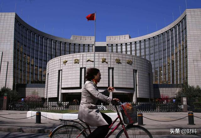 银行卡没钱了多久作废，邮政银行卡没钱了多久作废（不欠钱但没注销会影响征信）