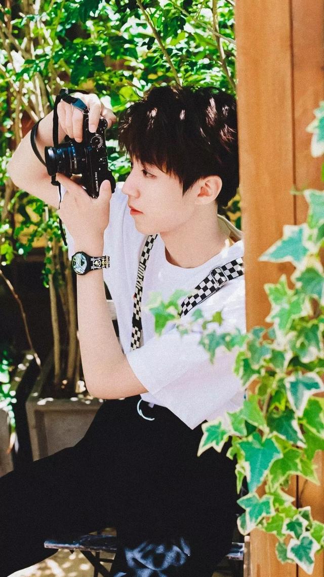 王俊凯高清壁纸，王俊凯高清壁纸图片（珍藏高清：你们要的王俊凯壁纸）