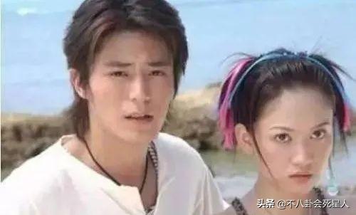 angelababy邓伦，邓伦ANGELABABY实锤了吗（邓伦偷看金晨引起争议）