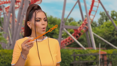 蓝黑还是白金裙子原图出来啦！，蓝黑白金裙子图片（用最火的表情包拍最有梗的MV）