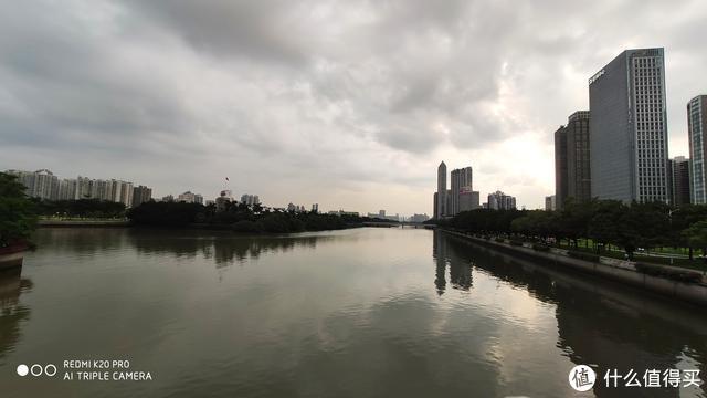 红米k20pro屏幕（请取下有色眼镜来看Redmi）