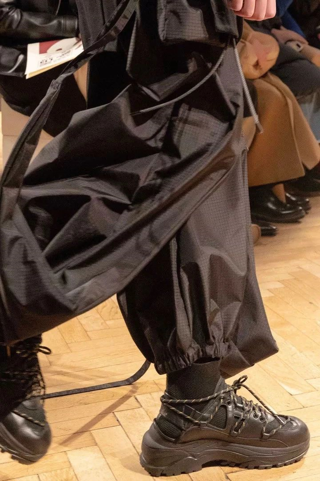 马克华菲女装什么档次，马克华菲为什么那么贵（多元艺术潮牌马克华菲彰显中国力量）