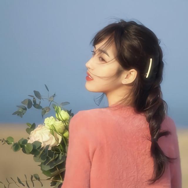 女生真人版头像，真人女生头像微信（一些甜美又有仙气的真人女生头像）