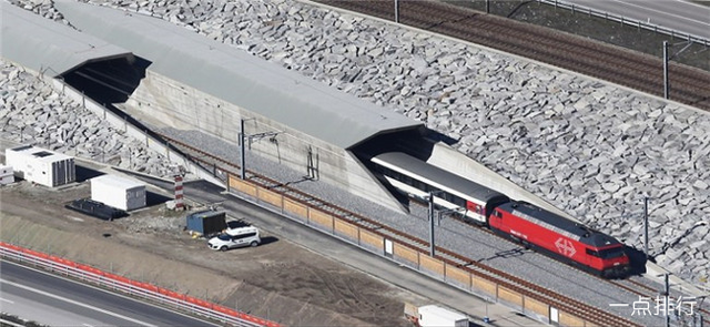 世界最长的海底隧道长度，圣哥达隧道是世界上最长最深的交通隧道