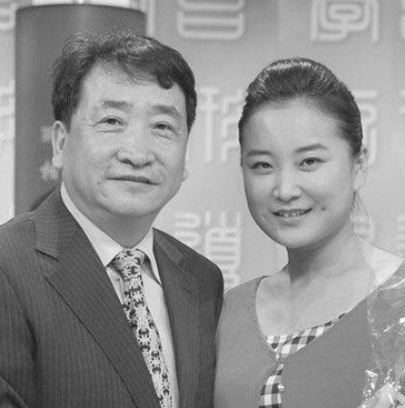 演员朱梓玥的父母是谁图片