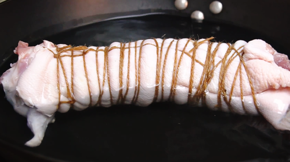 圖片[2]-【白切豬手】做法步驟圖 皮脆肉嫩 夏天吃下酒又下飯-起舞食譜網(wǎng)