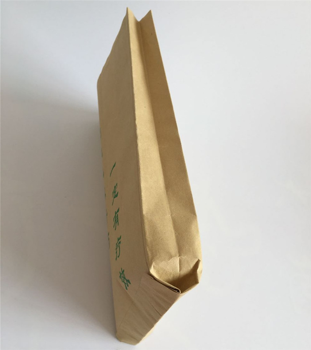 樱桃小丸子人物介绍，樱桃小丸子花轮原型、记录监狱生活发表纪实漫画、被法务省请喝茶