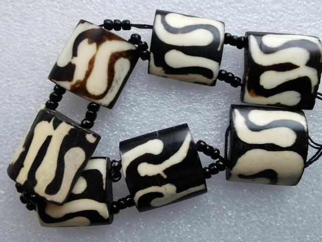 邦迪克天珠是什么材质，邦迪克（“邦提克”板珠）