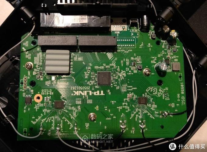 300兆宽带买1200m还是1900m，300兆宽带用450兆路由器行吗（路由器避坑大作战）