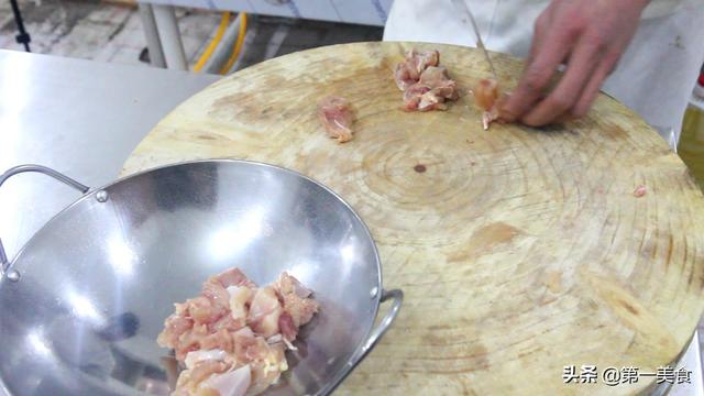 鸡腿的做法大全家常，9种家常美味鸡腿做法一学就会了（教你家常炒着吃做法）