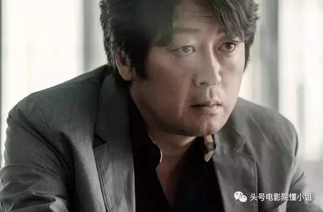 暗数杀人的演员，暗杀演员表介绍（今年称霸韩国影坛的两个男人都是50岁）