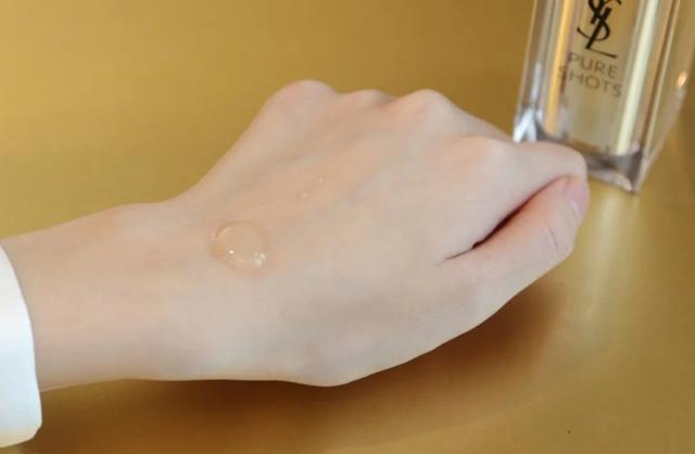 酵母精华的作用与功效，酵母精华液的作用（这4款嫩肤明显还去皱）