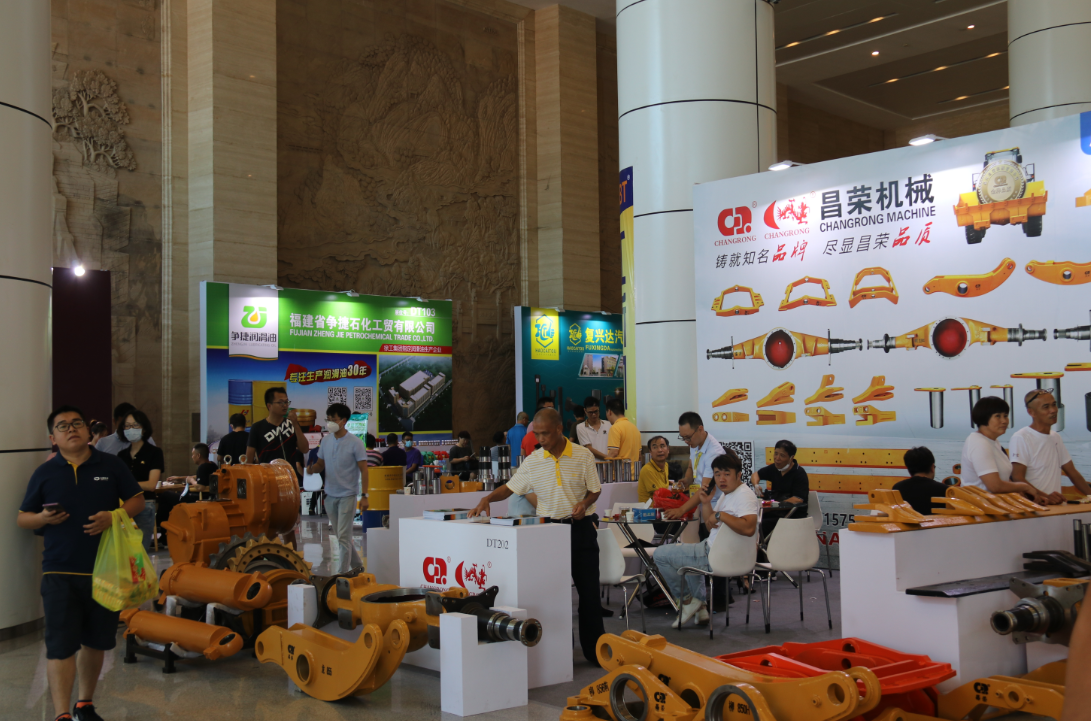 第二届泉州工程机械博览会 国内参展商增长10%！多家南企亮相第二届泉州国际工程机械展暨数控机床专用设备博览会