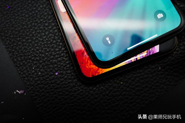 iphonex和xs区别，iphonex和iphonexs哪里不同（iPhoneX和iPhoneXS深度对比）