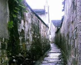 喉咙发炎可以吃杨梅吗，喉咙发炎吃什么水果（杨梅乌了，陡寨在等你）