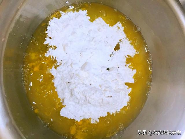 做芝麻脆饼的方法，芝麻饼脆饼的做法（童年时吃的芝麻脆饼）