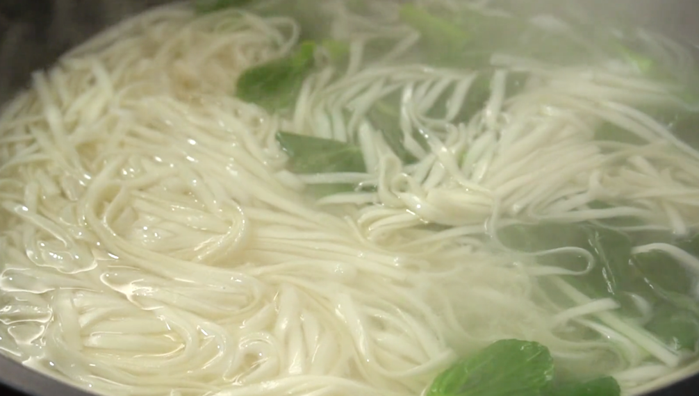 图片[5]-【煎蛋青菜面】做法步骤图 营养又美味 10分钟就出锅-起舞食谱网