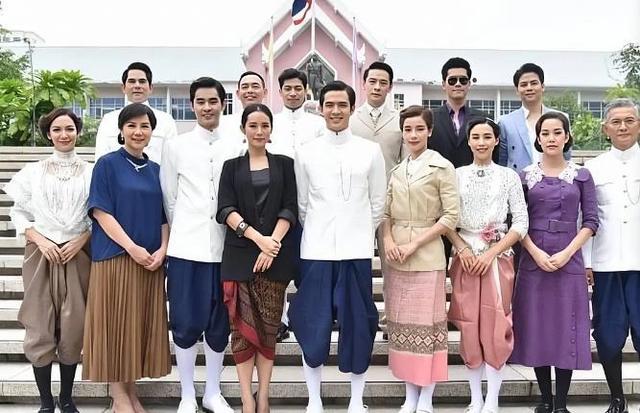 有关于穿越的电视剧，这几部还是可以看看的（讲述穿越的电视剧有哪些）