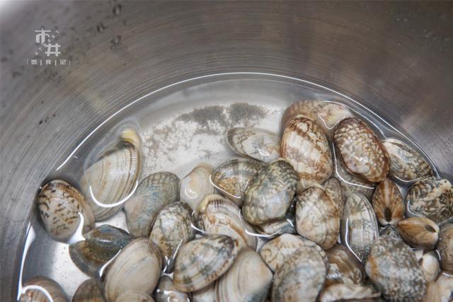 花甲怎么清洗没有泥沙,花甲怎么快速清洗没有泥沙(十几分钟乖乖吐干净