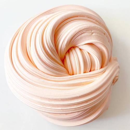 起泡胶是胶水和容易有气泡的护理液加上一些硼砂做成