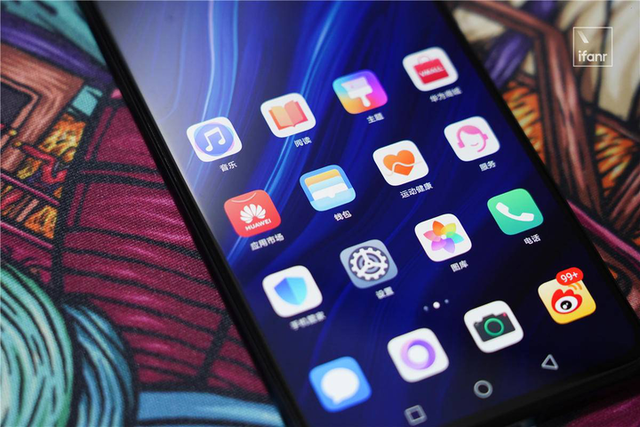 荣耀p30pro，p30pro升级鸿蒙系统（一位面面俱到的艺术生丨模范评测）