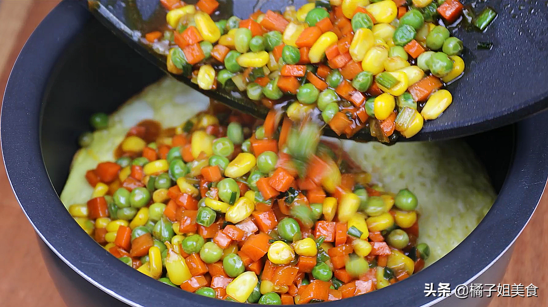 圖片[7]-【彩蔬蛋香米飯】做法步驟圖 色香味俱全 全家人都愛(ài)-起舞食譜網(wǎng)