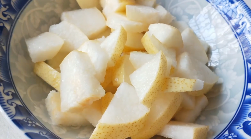 圖片[3]-【白蘿卜雪梨姜茶】做法步驟圖 喉嚨舒服 營養(yǎng)又好喝-起舞食譜網(wǎng)