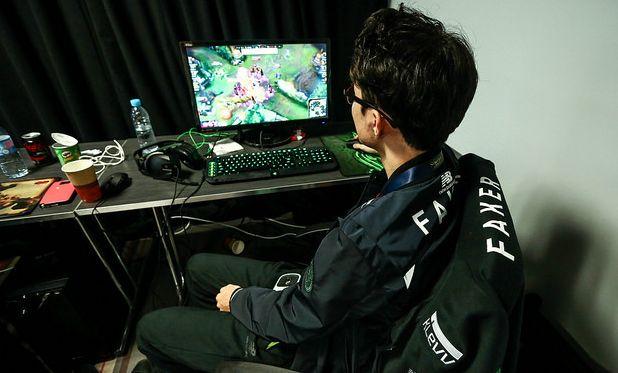 ig战队是王思聪的吗，王思聪对ig队员怎么样（王思聪到底是怎么运营俱乐部的）