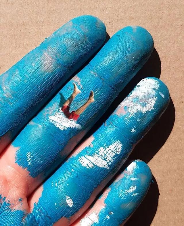 漂亮的手掌画，漂亮的手掌画图片（她在手心画了一片海）