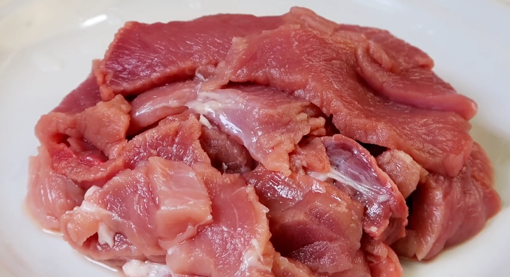 图片[2]-【糖醋锅包肉】做法步骤图 上桌就是大硬菜 家人爱吃-起舞食谱网