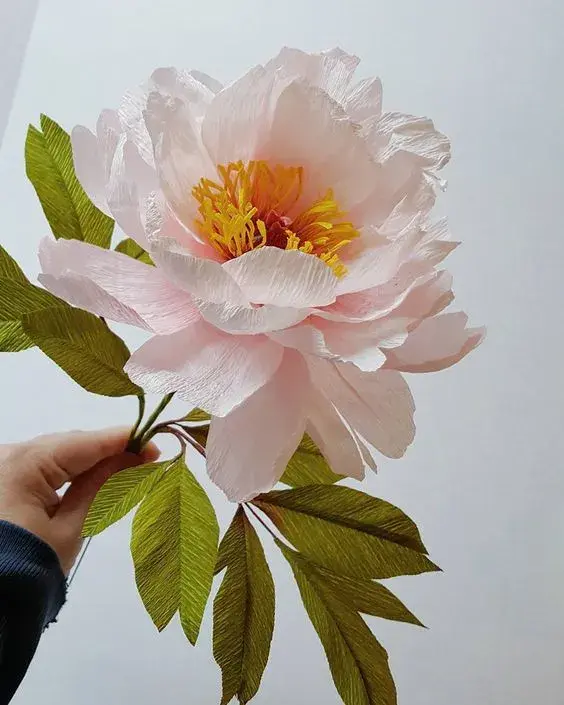 手工花朵制作方法，彩纸手工制作花朵的方法（喜欢花哪儿还用买）