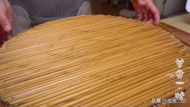 酸辣粉的家常做法，酸辣粉的家常做法简单做法（嗦粉嗦到停不下来）