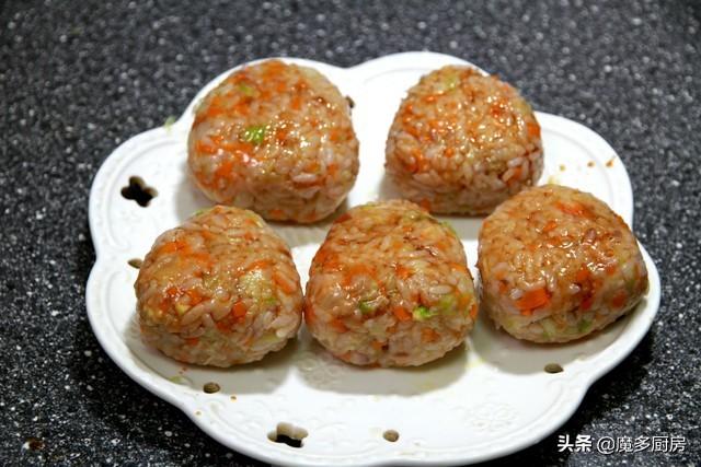 速冻饭团可以用烤箱加热吗，速食饭团可以用烤箱吗（做一盘小巧可爱能拉丝的饭团）