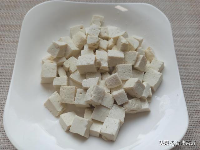 豆腐配什么菜好吃，豆腐和其他菜搭配做法（教你5种不同做法）