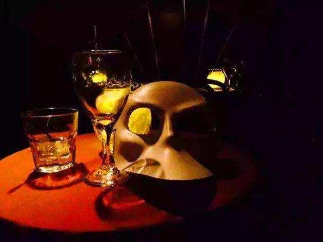 沉浸式体验是什么意思，沉浸式是什么意思（沉浸式体验是什么意思）