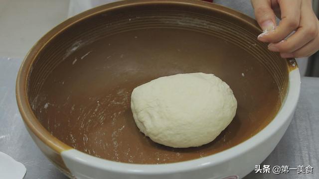 披萨的家常做法，披萨的家常做法窍门（配料与技巧都告诉您）