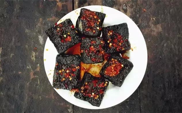 臭豆腐哪里最正宗，正宗长沙臭豆腐（长沙最正宗的8家臭豆腐店）