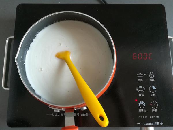 制作超级简单的芒果牛奶冻，牛奶芒果冻的QQ弹弹