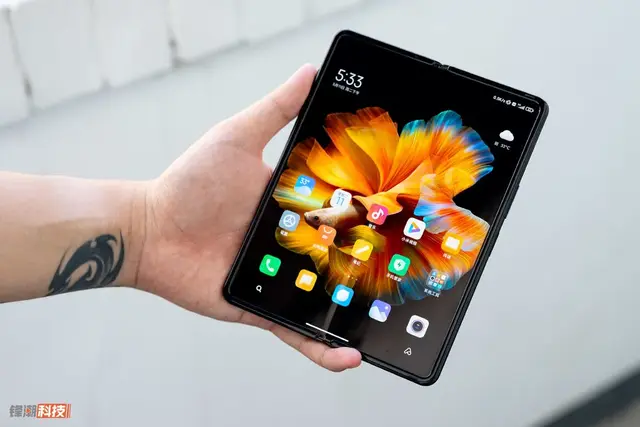 kimoji，极具个人风格：美国影星（kimoji怎么读）