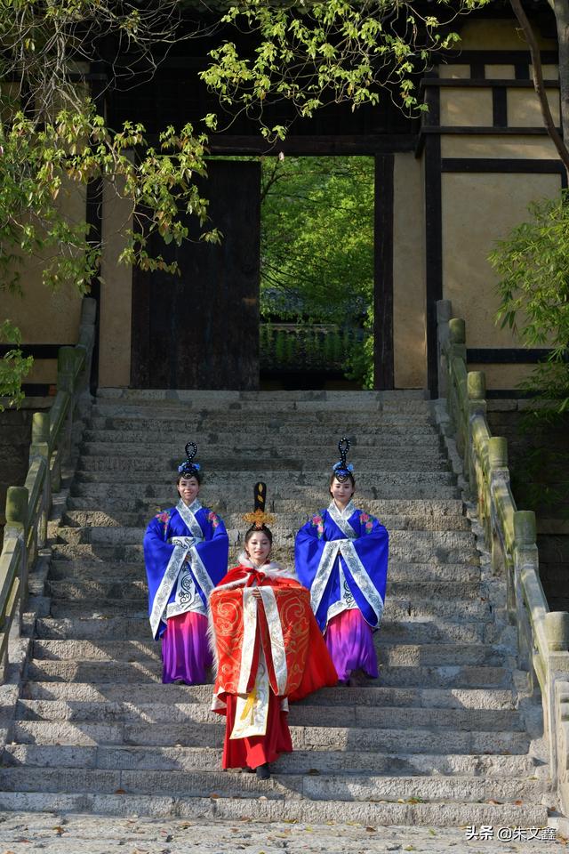 王昭君故里在哪里，王昭君故里在哪里秭归（走进昭君故里）