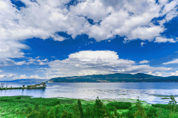 毕业旅行文案，毕业旅行文案8个字（毕业季，用一场旅行致青春）