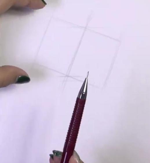 玫瑰花的简笔画，玫瑰花简笔画画法详解（教你掌握3个步骤画出“蔷薇玫瑰”）