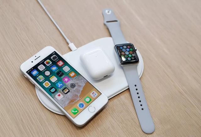 苹果耳机无线充电和有线充电区别