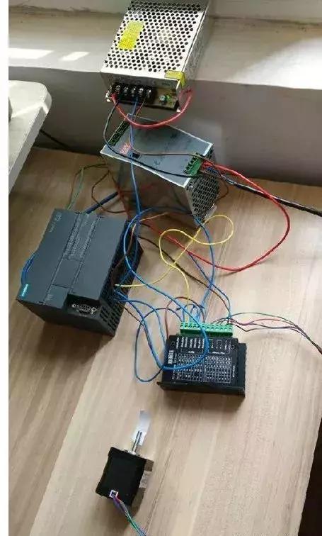 42步进电机怎么用，42步进电机功率（SMART控制步进电机程序讲解）