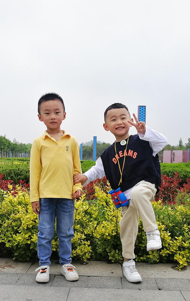 形容天伦之乐的唯美句子，天伦之乐的优美句子有哪些（春花开得早 郯城乐逍遥）